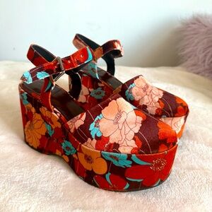Floral Platform Sandals